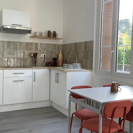 Apartamento T3 Climatise Vue Rade Et Mont Faron, Calme A La Corniche