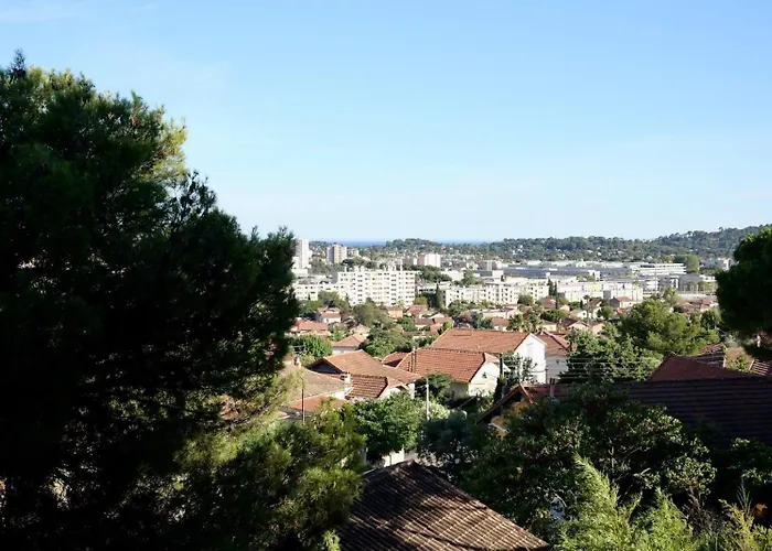 T3 Climatise Vue Rade Et Mont Faron, Calme A La Corniche شقة